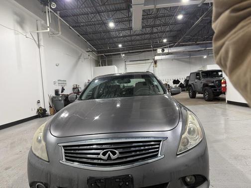 2013 INFINITI G37x Base