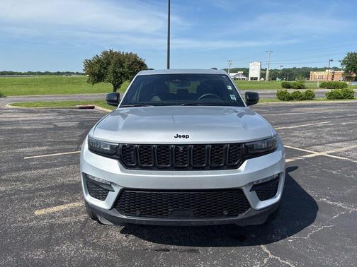 Silver Zynith 2024 Jeep Grand Cherokee Limited