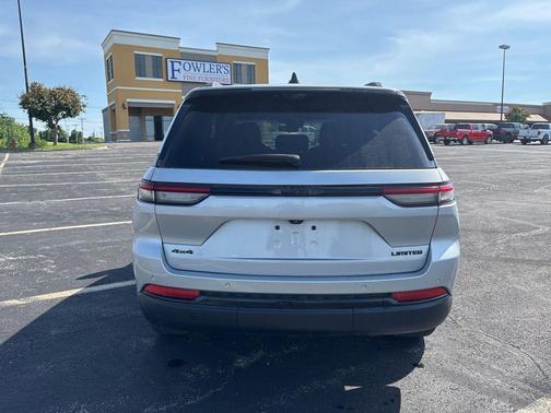 Silver Zynith 2024 Jeep Grand Cherokee Limited