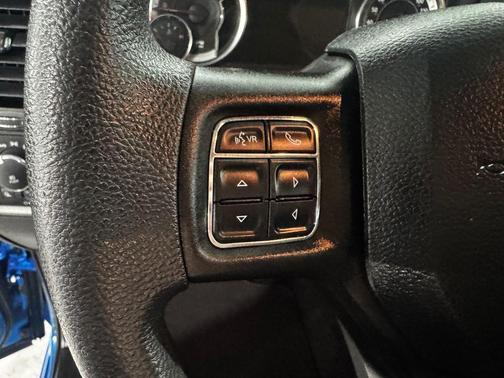 Hydro Blue Pearlcoat 2022 RAM 1500 Classic Express