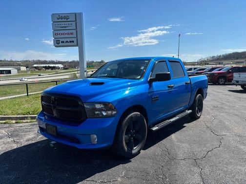 Hydro Blue Pearlcoat 2022 RAM 1500 Classic Express