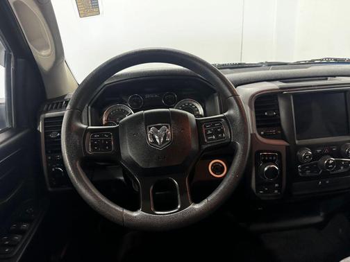 Hydro Blue Pearlcoat 2022 RAM 1500 Classic Express