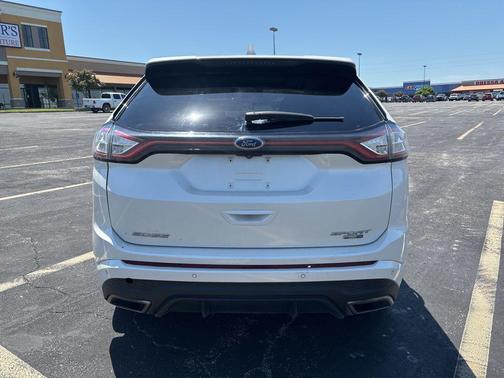 White Platinum Metallic Tri-Coat 2018 Ford Edge Sport