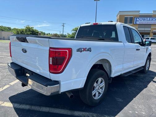 Oxford White 2023 Ford F-150 XLT