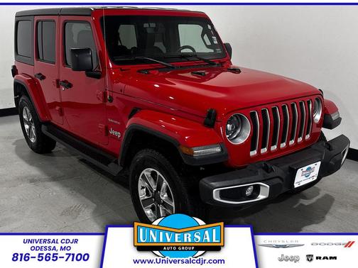 Firecracker Red Clearcoat 2023 Jeep Wrangler 4-Door Sahara