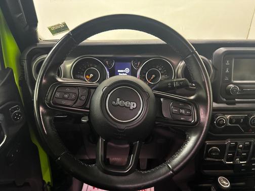 2021 Jeep Gladiator Willys 4x4