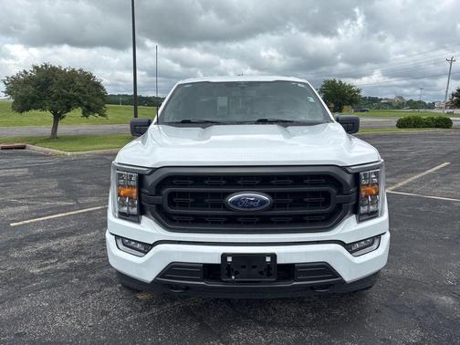 Oxford White 2023 Ford F-150 XLT