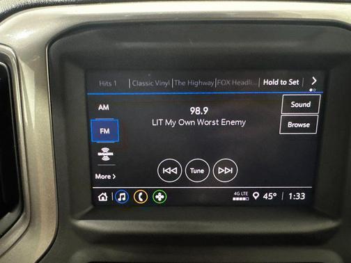 2023 Chevrolet Silverado 1500 Custom