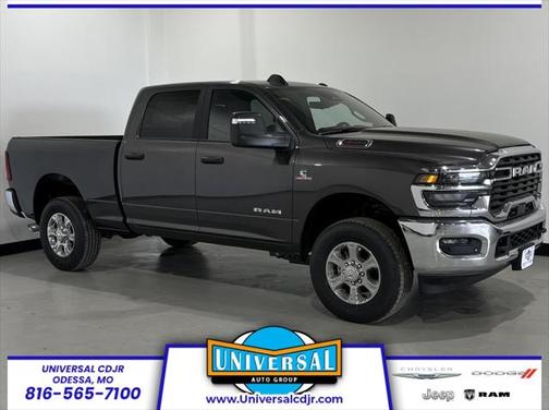 2025 RAM 3500 Big Horn Crew Cab 4x4 6'4' Box