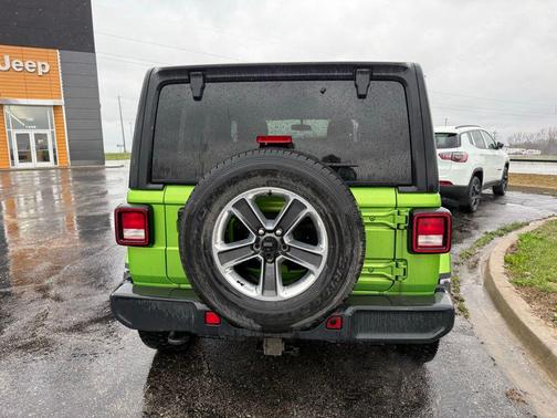 2018 Jeep Wrangler Unlimited Sahara