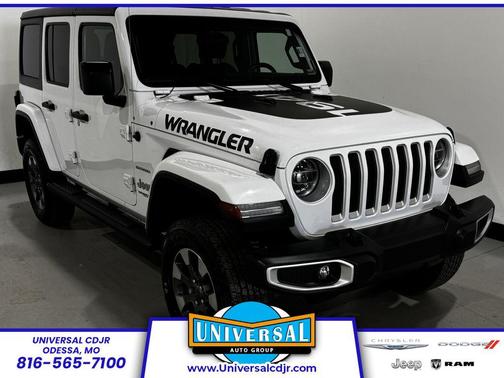 Bright White Clearcoat 2020 Jeep Wrangler Unlimited Sahara