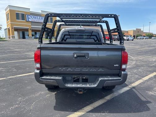 Magnetic Gray Metallic 2018 Toyota Tacoma TRD Sport