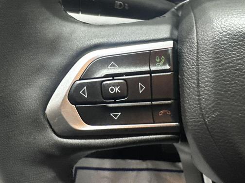 Billet Silver Metallic Clearcoat 2023 Jeep Compass Limited