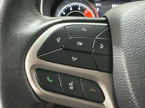 2019 Jeep Cherokee Overland