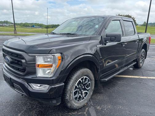 Agate Black Metallic 2022 Ford F-150 XLT
