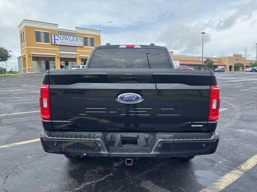 Agate Black Metallic 2022 Ford F-150 XLT