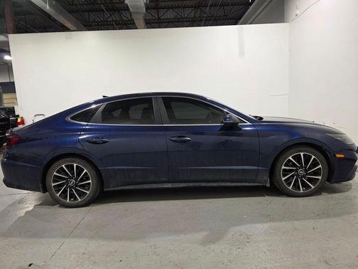 2021 Hyundai SONATA Limited