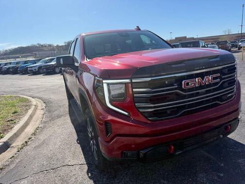 2025 GMC Sierra 1500 AT4