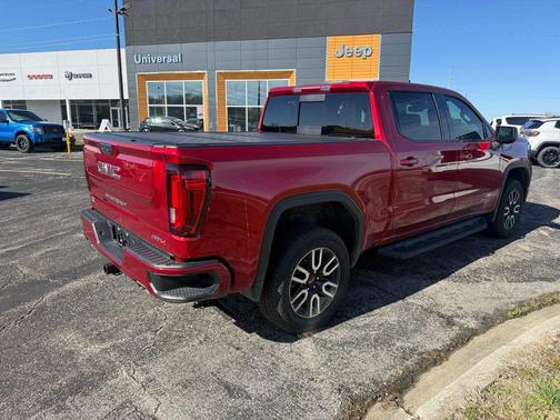 2025 GMC Sierra 1500 AT4
