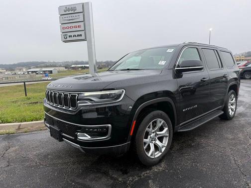 Diamond Black Crystal Pearlcoat 2022 Jeep Wagoneer Series II 4x4