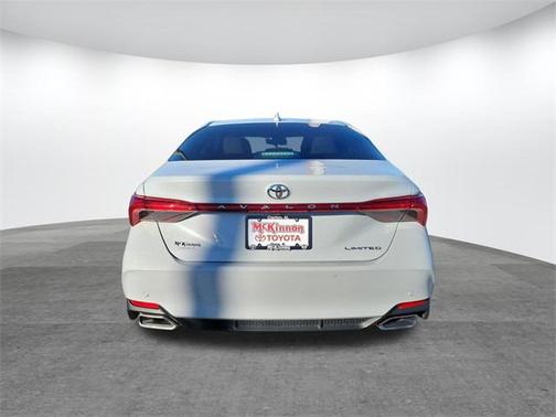 2022 Toyota Avalon Limited