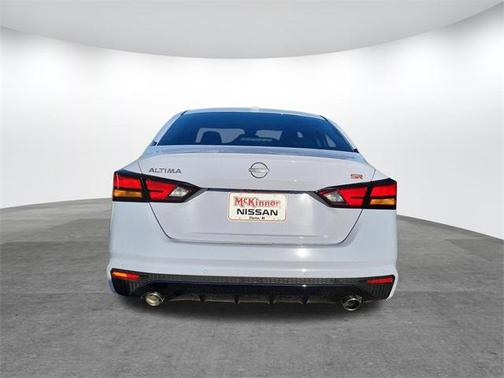 2025 Nissan Altima SR FWD