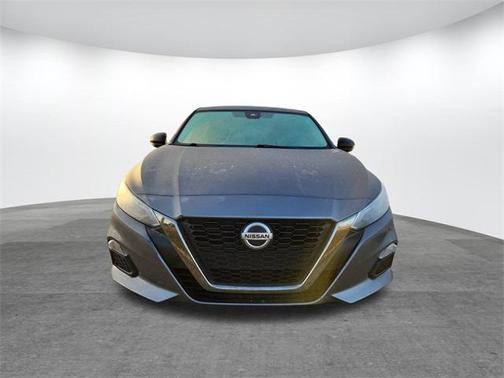 2021 Nissan Altima SR FWD