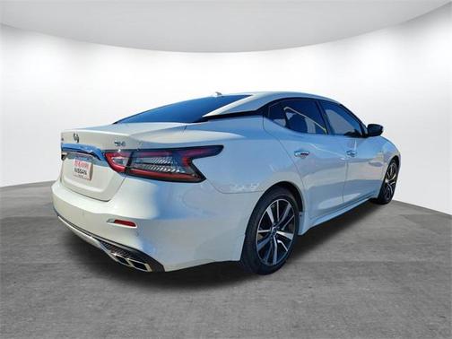 2023 Nissan Maxima SV Xtronic CVT