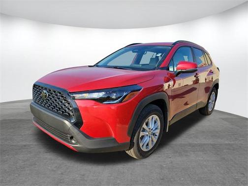 2024 Toyota Corolla Cross LE