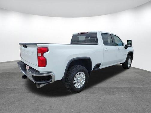 Summit White 2024 Chevrolet Silverado 2500 LT