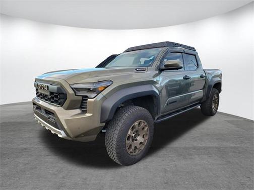 2025 Toyota Tacoma Hybrid Trailhunter