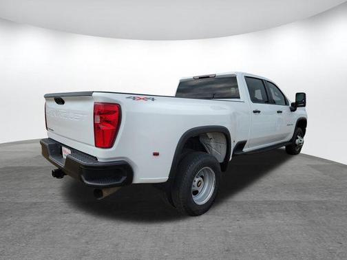 2023 Chevrolet Silverado 3500 WT