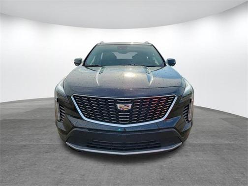2021 Cadillac XT4 Premium Luxury