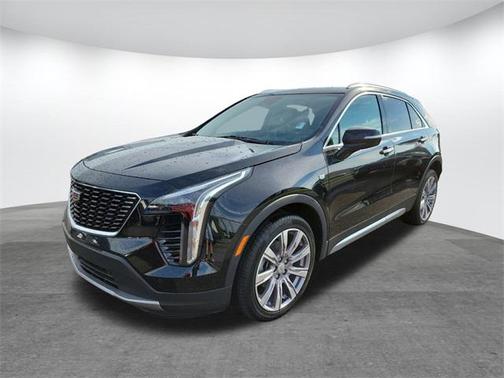 2021 Cadillac XT4 Premium Luxury