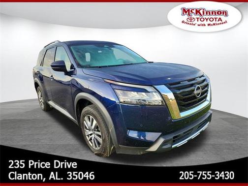 2023 Nissan Pathfinder SL FWD