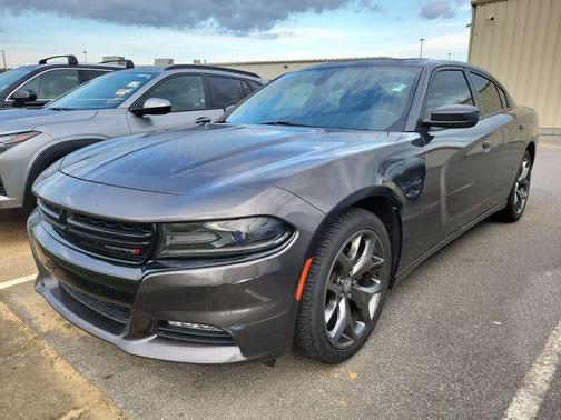 Granite Pearlcoat 2016 Dodge Charger SXT