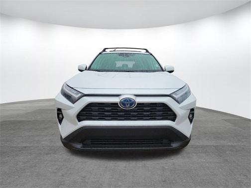 2023 Toyota RAV4 Hybrid XLE Premium