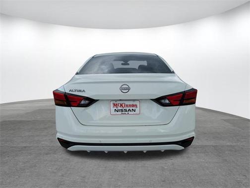 2024 Nissan Altima S FWD