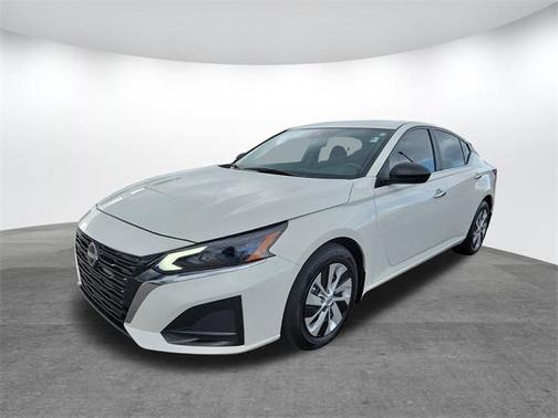 2024 Nissan Altima S FWD