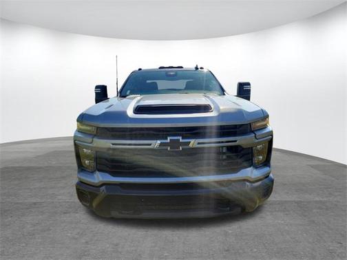 2024 Chevrolet Silverado 2500 Custom