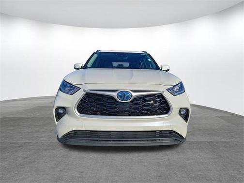 2020 Toyota Highlander Hybrid XLE