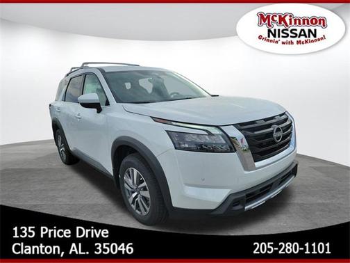 2025 Nissan Pathfinder SL FWD