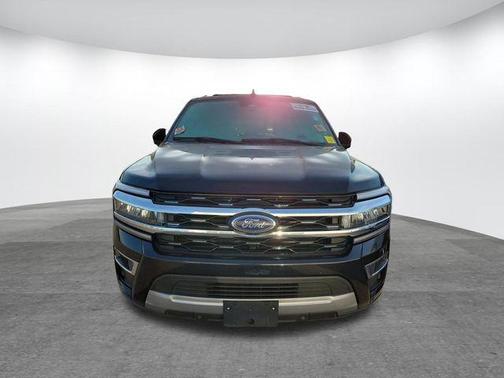 Black Metallic 2024 Ford Expedition Max Limited