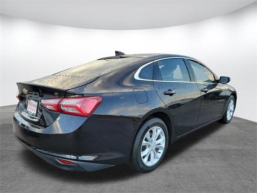 2021 Chevrolet Malibu FWD LT
