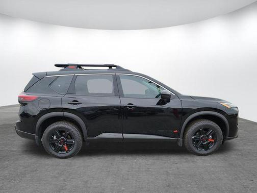 Super Black 2026 Nissan Rogue Rock Creek