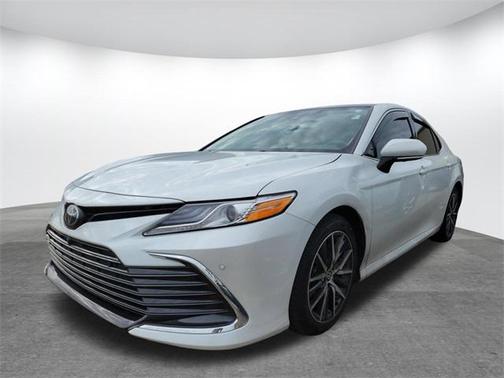 2024 Toyota Camry XLE