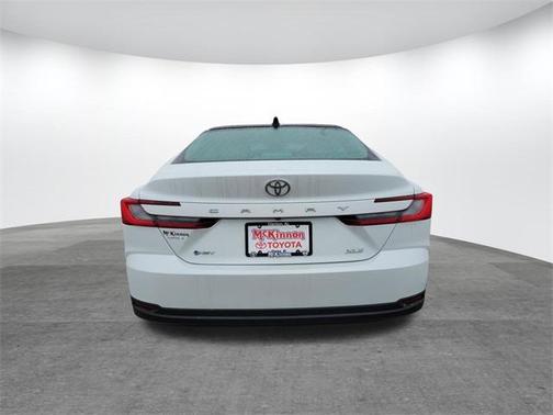 2025 Toyota Camry XLE