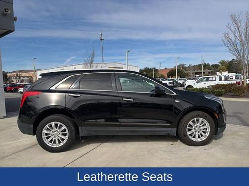2017 Cadillac XT5 BASE