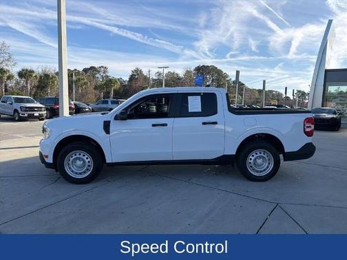 2024 Ford Maverick XL