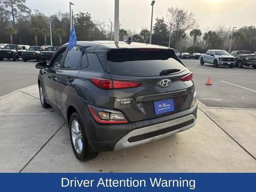 2023 Hyundai KONA SE